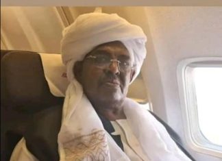 السودان.. توضيح من الآلية الثلاثية حول لقاء محمد طاهر ايلا السودان.. توضيح من الآلية الثلاثية حول لقاء محمد طاهر ايلا