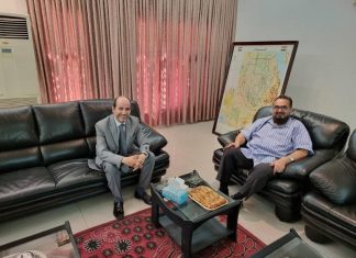 سفير المغرب بالخرطوم يستقبل المدير الأقليمي لمؤسسة البصر العالمية سفير المغرب بالخرطوم يستقبل المدير الأقليمي لمؤسسة البصر العالمية
