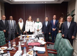 المزروعي يستعرض خطة الهيئة العربية للاستثمار والإنماء الزراعي للامن الغذائي المزروعي يستعرض خطة الهيئة العربية للاستثمار والإنماء الزراعي للامن الغذائي
