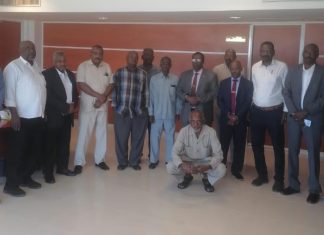 السودان : عاملون في مؤسسة حيوية يدفعون بمذكرة عاجلة السودان : عاملون في مؤسسة حيوية يدفعون بمذكرة عاجلة