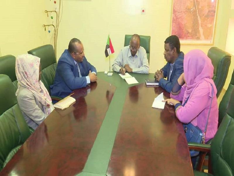 الصحة الاتحادية تتفقد انشطة مكافحة الاوبئة بكسلا الصحة الاتحادية تتفقد انشطة مكافحة الاوبئة بكسلا