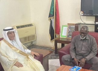 سفير خادم الحرمين الشريفين يلتقي معتمد شئون اللاجئين. سفير خادم الحرمين الشريفين يلتقي معتمد شئون اللاجئين.