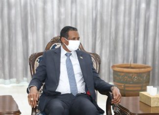 تقرير لـ(هآرتس العبرية) يكشف حصول حميدتي على تقنيات تجسس من إسرائيل تقرير لـ(هآرتس العبرية) يكشف حصول حميدتي على تقنيات تجسس من إسرائيل