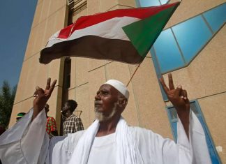 في هذه الحالة سوف يتحرك الإسلاميون عسكرياً في السودان في هذه الحالة سوف يتحرك الإسلاميون عسكرياً في السودان