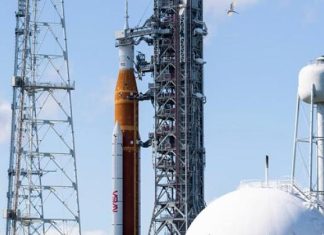 “ناسا” تعلن الأربعاء موعداً لمحاولة إطلاق صاروخها الضخم إلى القمر "ناسا" تعلن الأربعاء موعداً لمحاولة إطلاق صاروخها الضخم إلى القمر