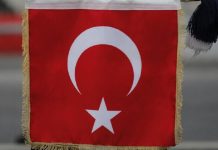 الخرطوم.. تخريج عناصر بالشرطة السودانية دربتهم تركيا للتعامل مع أحداث الشغب الخرطوم.. تخريج عناصر بالشرطة السودانية دربتهم تركيا للتعامل مع أحداث الشغب