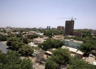 السودان يوقع اتفاقا مع الصين للحصول على منحة بقيمة 13 مليار دولار لتنفيذ مشروعات حيوية السودان يوقع اتفاقا مع الصين للحصول على منحة بقيمة 13 مليار دولار لتنفيذ مشروعات حيوية