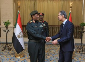البرهان يؤكد الحرص على تعزيز علاقات التعاون مع مصر البرهان يؤكد الحرص على تعزيز علاقات التعاون مع مصر