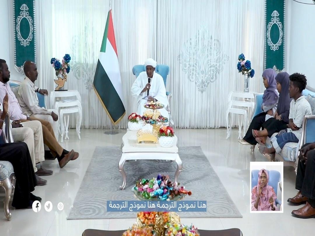 دقلو يلتقي أصحاب الهمم بمناسبة الإحتفال باليوم العالمي لذوي الإعاقة دقلو يلتقي أصحاب الهمم بمناسبة الإحتفال باليوم العالمي لذوي الإعاقة