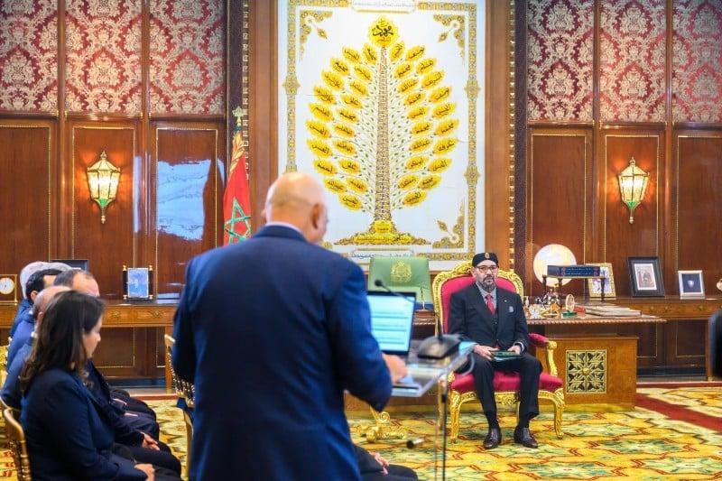 ملك المغرب يترأس مراسيم تقديم البرنامج الاستثماري الأخضر ملك المغرب يترأس مراسيم تقديم البرنامج الاستثماري الأخضر
