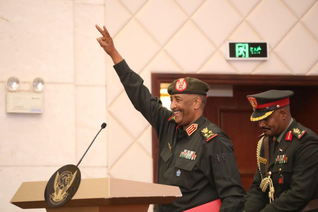 البرهان يصف الرافضون للاتفاق الإطاري بأصحاب الأجندة الخارجية ويكشف عن رصد خلايا إسلامية تخطط للانقلاب