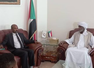 وزير الثروة الحيوانية يلتقي رئيس مجلس البجا والعموديات المستقله وزير الثروة الحيوانية يلتقي رئيس مجلس البجا والعموديات المستقله