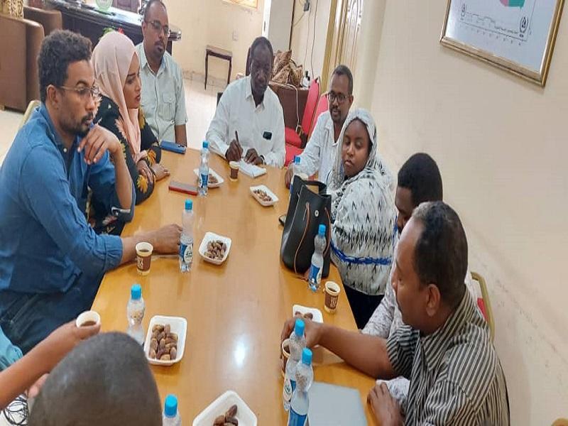 وفد من الزراعه الإتحادية لتقييم الموسم الصيفي والإستعداد للشتوي بالجزيرة وفد من الزراعه الإتحادية لتقييم الموسم الصيفي والإستعداد للشتوي بالجزيرة