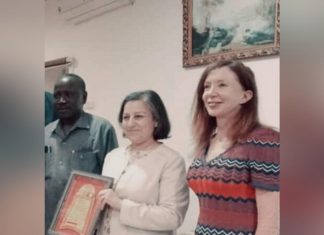 التحالف السوداني بغرب دارفور يكرم السفيرة الفرنسية التحالف السوداني بغرب دارفور يكرم السفيرة الفرنسية
