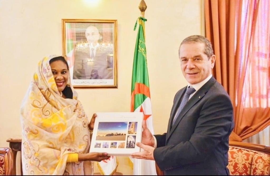 بحث آفاق التعاون بين السودان والجزائرفى مجال الثروة الحيوانية والزراعية بحث آفاق التعاون بين السودان والجزائرفى مجال الثروة الحيوانية والزراعية