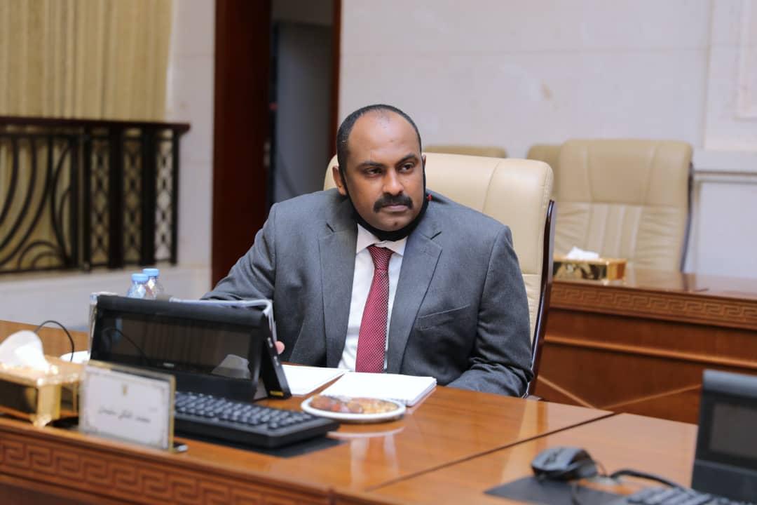 محمد الفكي يحدد طريقة اختيار الوزراء و موعد التوقيع النهائي على الاتفاق ويكشف أعضاء لجنة التفاوض مع العسكر محمد الفكي يحدد طريقة اختيار الوزراء و موعد التوقيع النهائي على الاتفاق ويكشف أعضاء لجنة التفاوض مع العسكر