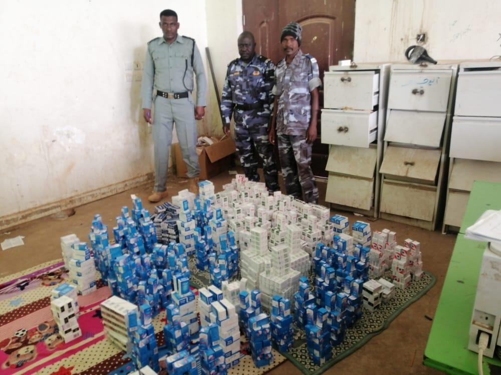 الشمالية:جمارك أرقين تحبط محاولة ادخال عقاقير طبية للبلاد الشمالية:جمارك أرقين تحبط محاولة ادخال عقاقير طبية للبلاد