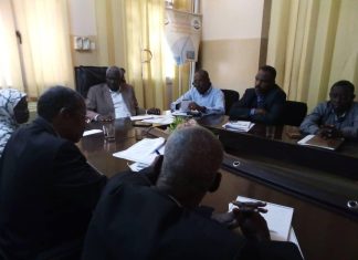 وزير الإنتاج بالنيل الأبيض يلتقي اللجنة الإتحادية لتقييم الموسم الزراعي وزير الإنتاج بالنيل الأبيض يلتقي اللجنة الإتحادية لتقييم الموسم الزراعي