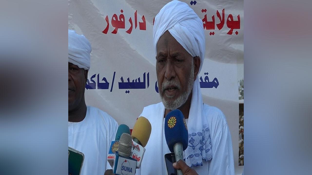 حكومة اقليم دارفور تسير قافلة للمتاثرين بمحلية بليل حكومة اقليم دارفور تسير قافلة للمتاثرين بمحلية بليل
