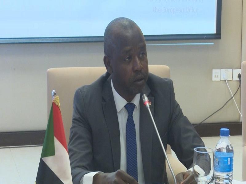 الهادي ادريس يؤكد إلتزام الدولة بإستدامة السلام والإستقرار بولايات دارفور الهادي ادريس يؤكد إلتزام الدولة بإستدامة السلام والإستقرار بولايات دارفور