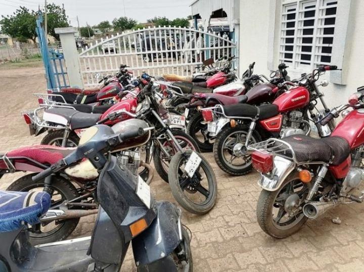 حملات لضبط المركبات والدرجات النارية المخالفة بالخرطوم حملات لضبط المركبات والدرجات النارية المخالفة بالخرطوم