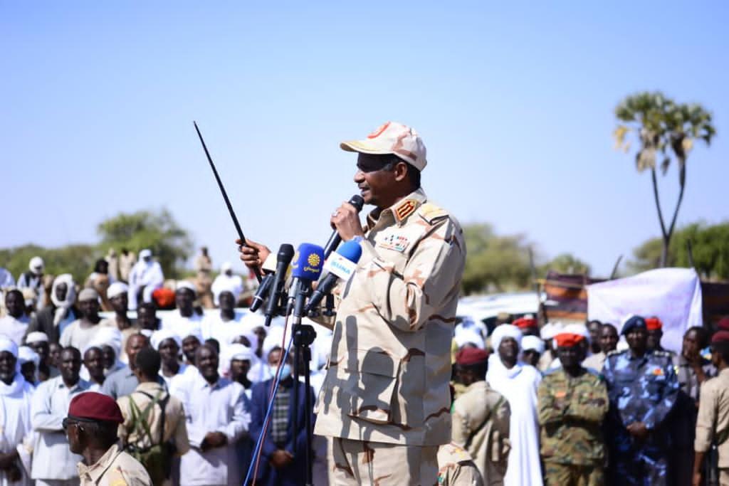 السودان.. توجيهات من حميدتي للقوات الامنية بوضع ارتكازات وإجراء تحقيق شفاف وعادل حول أحداث عنف السودان.. توجيهات من حميدتي للقوات الامنية بوضع ارتكازات وإجراء تحقيق شفاف وعادل حول أحداث عنف
