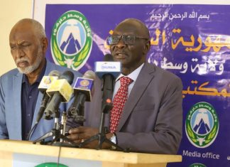 عليو يتلقى تنويرا عن مجمل الأوضاع الأمنية بوسط دارفور عليو يتلقى تنويرا عن مجمل الأوضاع الأمنية بوسط دارفور
