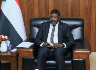 الطاهر حجر يصل محلية مليط ضمن زيارته لشمال دارفور الطاهر حجر يصل محلية مليط ضمن زيارته لشمال دارفور