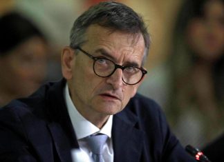 هل فشل “فولكر” في مهامه؟ هل فشل "فولكر" في مهامه؟