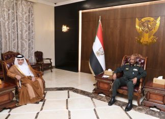 البرهان يتسلم دعوة رسمية للمشاركة في مؤتمر البلدان الأقل نمواً البرهان يتسلم دعوة رسمية للمشاركة في مؤتمر البلدان الأقل نمواً