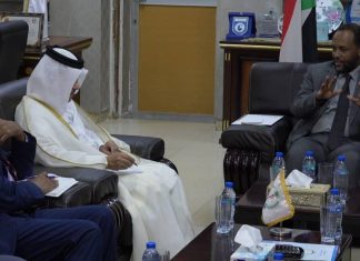وزير الصحة يلتقي بسفير قطر بالسودان بشأن الملتقى الصحي وزير الصحة يلتقي بسفير قطر بالسودان بشأن الملتقى الصحي