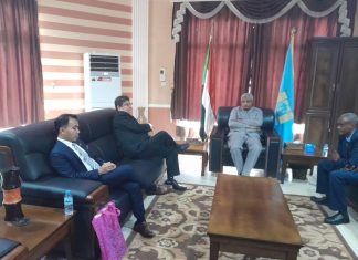 والى البحر الأحمر يلتقى سفير دولة ماليزيا لدى السودان والى البحر الأحمر يلتقى سفير دولة ماليزيا لدى السودان