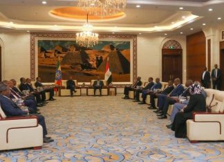 في جلسة مشتركة.. أبي أحمد يوضح حول وساطته للحل في السودان والبرهان يعلن تأكيدات حول الحدود وسد النهضة في جلسة مشتركة.. أبي أحمد يوضح حول وساطته للحل في السودان والبرهان يعلن تأكيدات حول الحدود وسد النهضة