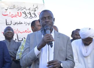 والي الخرطوم يتعهد باكمال تأهيل الاستادات والملاعب بأمدرمان والي الخرطوم يتعهد باكمال تأهيل الاستادات والملاعب بأمدرمان