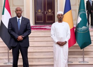 في ختام المباحثات الثنائية بإنجمينا- السودان وتشاد يصدران بياناً مشتركاً في ختام المباحثات الثنائية بإنجمينا- السودان وتشاد يصدران بياناً مشتركاً