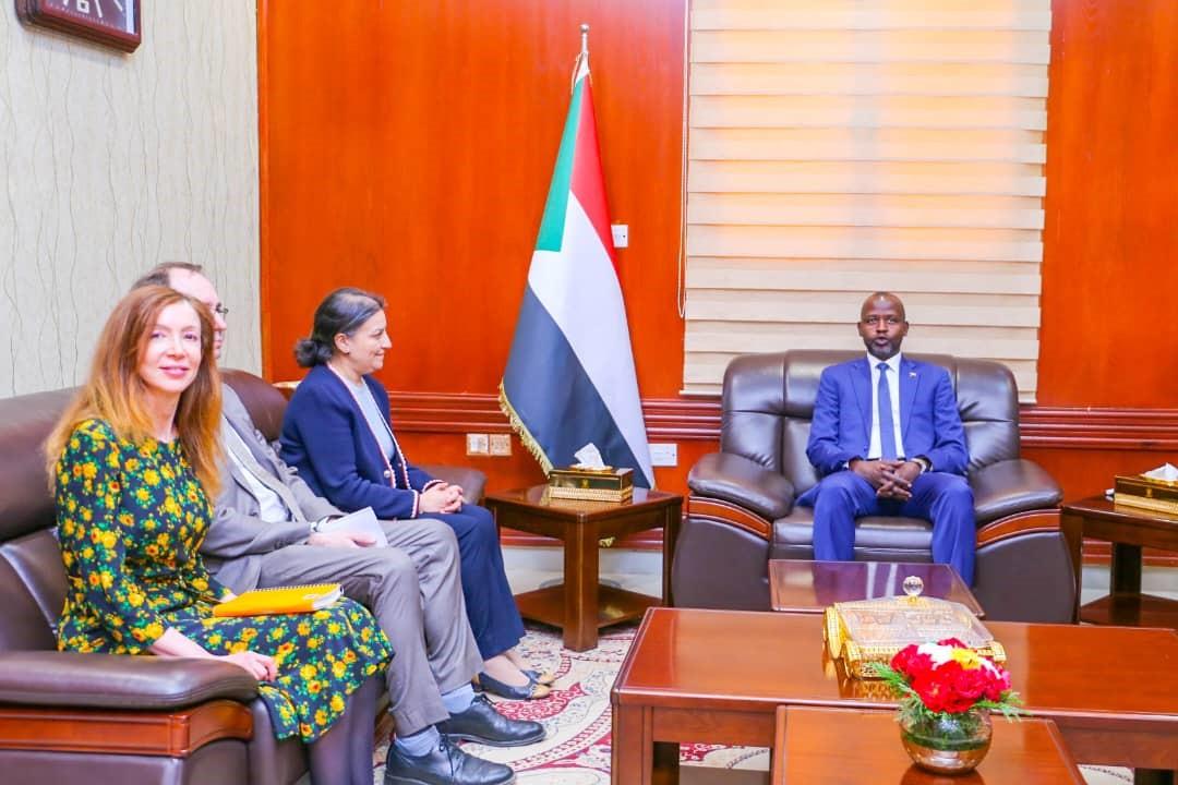 مجلس السيادة السوداني يدفع بطلب إلى السلطات الفرنسية بشأن عبدالواحد نور مجلس السيادة السوداني يدفع بطلب إلى السلطات الفرنسية بشأن عبدالواحد نور