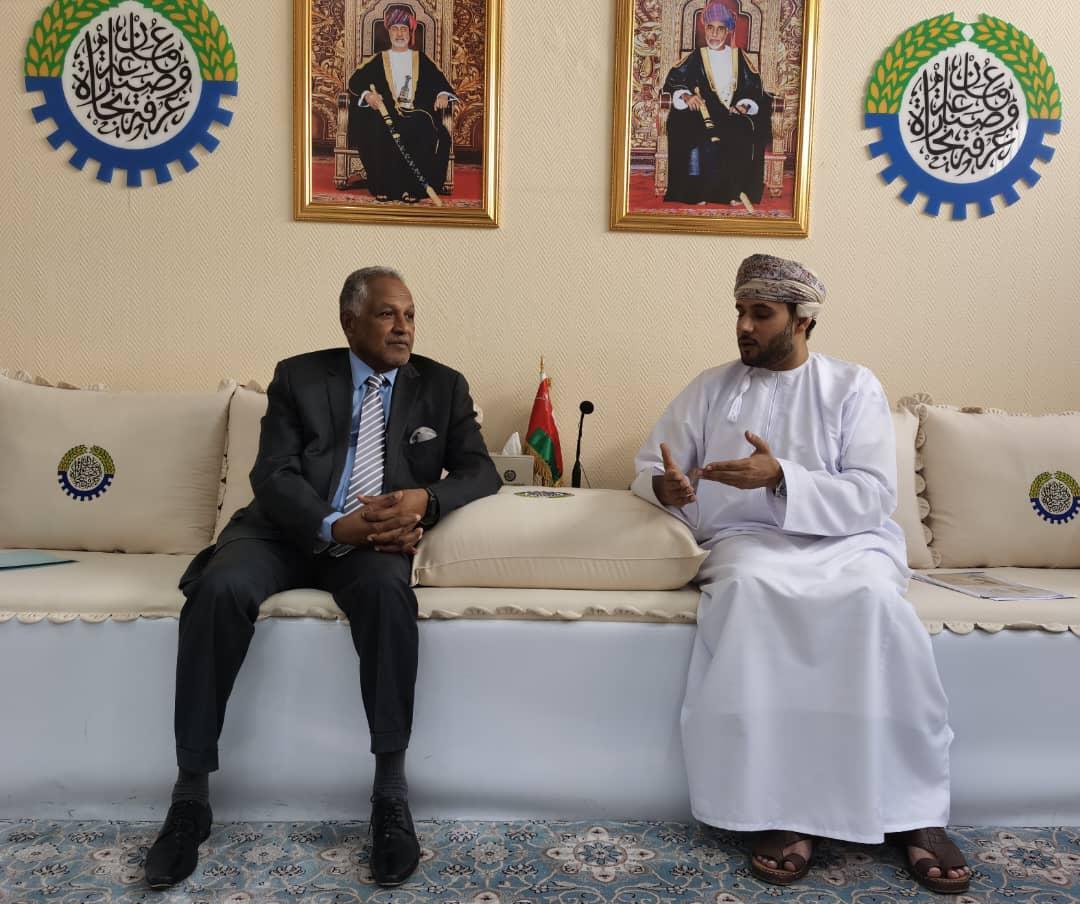 وكيل الخارجيةيبحث سبل تعزيز التعاون والإستثمار مع سلطنة عمان