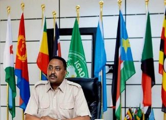 السكرتير التنفيذي للايقاد يطالب بعودة السودان إلى الاتحاد الافريقي السكرتير التنفيذي للايقاد يطالب بعودة السودان إلى الاتحاد الافريقي