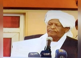 بكري حسن صالح يوضح علاقته بانقلاب الإنقاذ ويكشف أسباب صمته 1092 يوما داخل السجن: لا استطيع أن ارفض طلبًا للبشير والقاضي يوجه له رسالة بكري حسن صالح يوضح علاقته بانقلاب الإنقاذ ويكشف أسباب صمته 1092 يوما داخل السجن: لا استطيع أن ارفض طلبًا للبشير والقاضي يوجه له رسالة