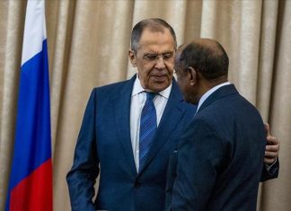 لافروف ووفد غربي بالخرطوم.. هل كان صراعا حول القاعدة الروسية؟ (تحليل) لافروف ووفد غربي بالخرطوم.. هل كان صراعا حول القاعدة الروسية؟ (تحليل)