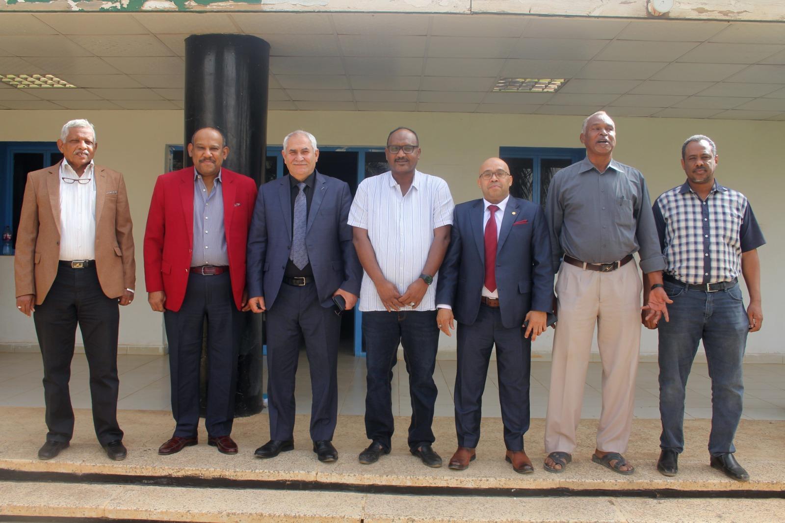إجتماع مثمر بين الأولمبية السودانية والاتحاد الدولي لرفع الاثقال إجتماع مثمر بين الأولمبية السودانية والاتحاد الدولي لرفع الاثقال
