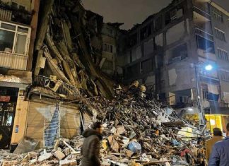 حصيلة الوفيات تتجاوز 45 ألفًا بزلزال تركيا وسوريا حصيلة الوفيات تتجاوز 45 ألفًا بزلزال تركيا وسوريا