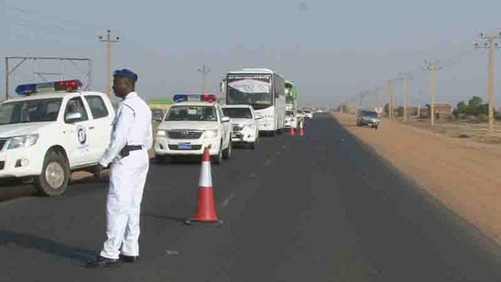 الطرق والجسور تبدأ برنامج العد الحركي والمسح المروري الطرق والجسور تبدأ برنامج العد الحركي والمسح المروري
