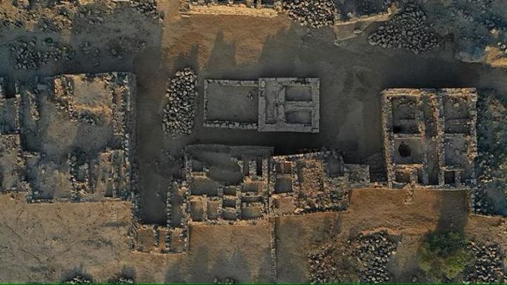 اكتشاف أثري في نجران السعودية: رأس ثور برونزي ونقوش مسندية وخواتم