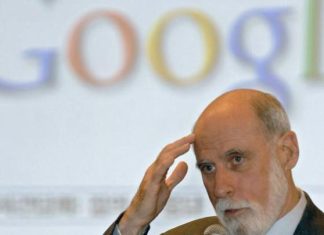 “أبو الإنترنت” يحذر من الاستثمار في أنظمة الدردشة الآلية "أبو الإنترنت" يحذر من الاستثمار في أنظمة الدردشة الآلية