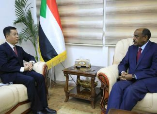 وزير الخارجية المكلف يلتقي القائم بأعمال سفارة الصين بالخرطوم وزير الخارجية المكلف يلتقي القائم بأعمال سفارة الصين بالخرطوم