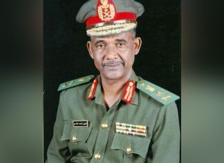 أسرة الزبير محمد صالح تتوعد بملاحقة قناة “الجزيرة” أسرة الزبير محمد صالح تتوعد بملاحقة قناة “الجزيرة”