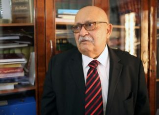 أديب: أجهزة تنفيذ القانون لديها مجال كبير للإفلات من العقاب أديب: أجهزة تنفيذ القانون لديها مجال كبير للإفلات من العقاب