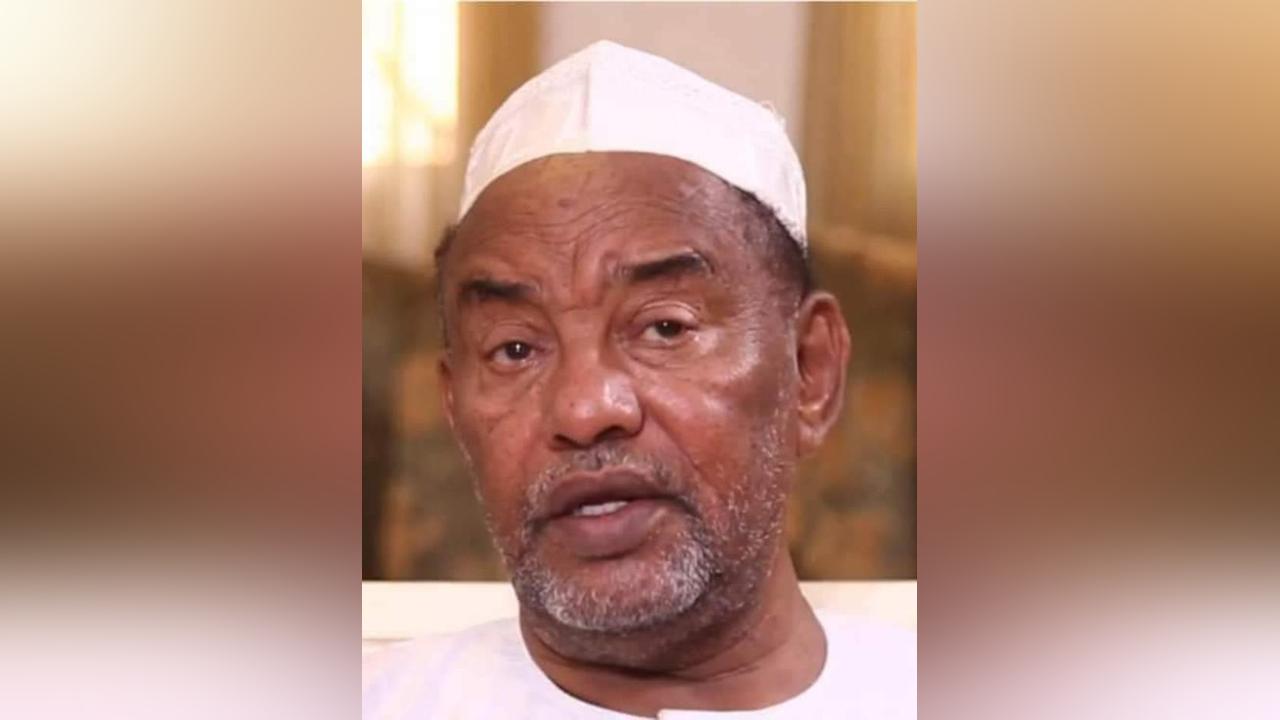 السلطات تمنع المخلوع “البشير” من تشييع شقيقه السلطات تمنع المخلوع “البشير” من تشييع شقيقه