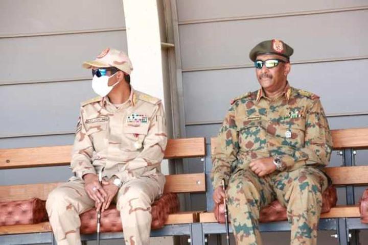 مجلس السيادة يكشف تفاصيل اجتماع جمع البرهان وحميدتي وتكوين لجنة أمنية مجلس السيادة يكشف تفاصيل اجتماع جمع البرهان وحميدتي وتكوين لجنة أمنية